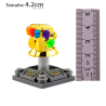 Guante de Thanos Cromado -  Marvel - Minifigura